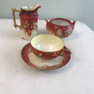 Antique set with similar pattern